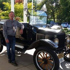 Meet your Posher, Christian